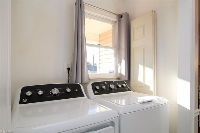 2101 Owens Street, Greensboro, NC 27405