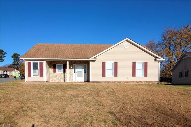 2101 Owens Street, Greensboro, NC 27405