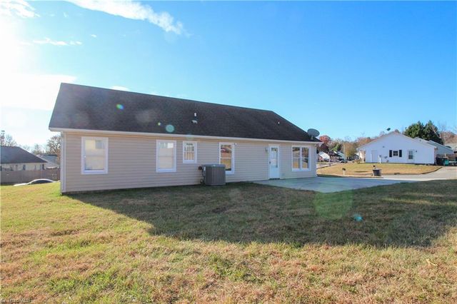 2101 Owens Street, Greensboro, NC 27405