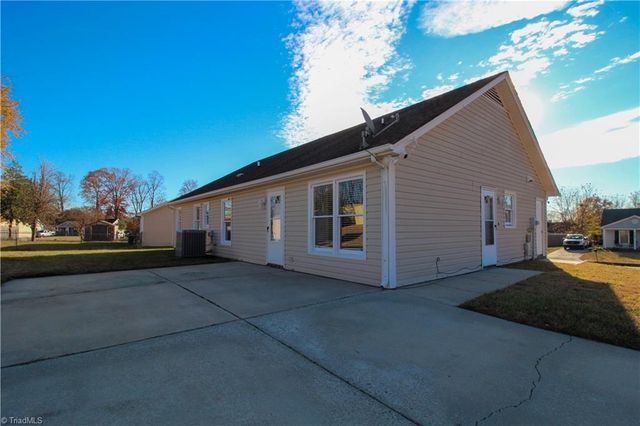 2101 Owens Street, Greensboro, NC 27405