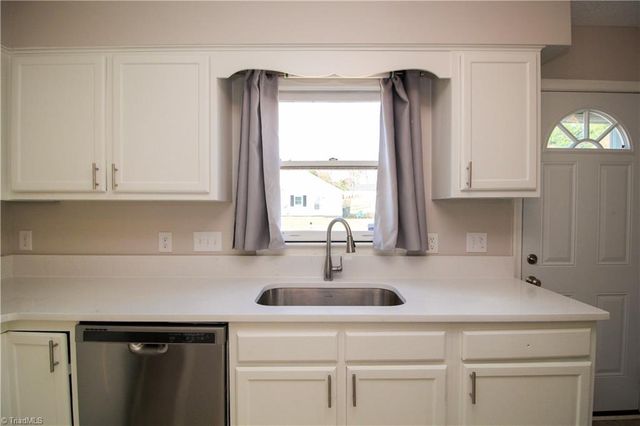 2101 Owens Street, Greensboro, NC 27405