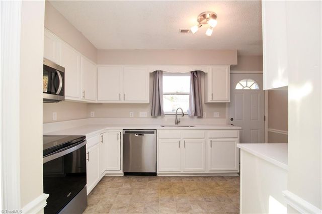 2101 Owens Street, Greensboro, NC 27405