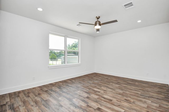 8221 Hezekiah Lane, Houston, TX 77088