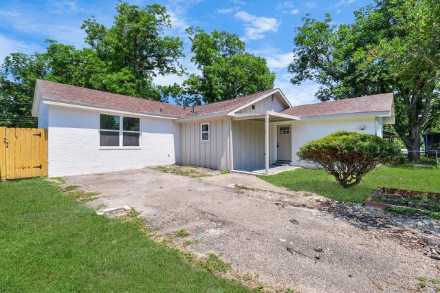 8221 Hezekiah Lane, Houston, TX 77088