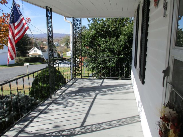 181 BELLEVUE ST, Timberville, VA 22853