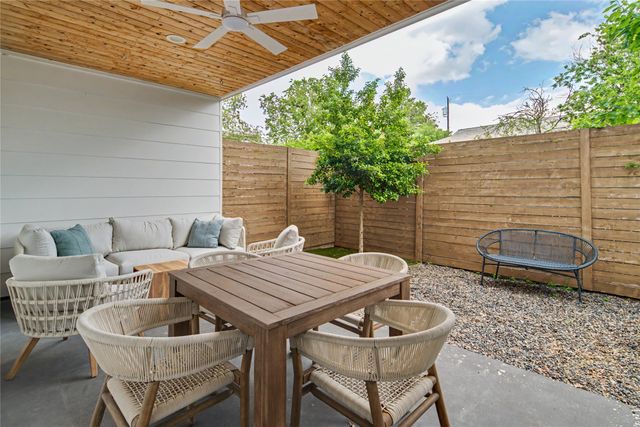 5811 Lindell Avenue 103, Dallas, TX 75206