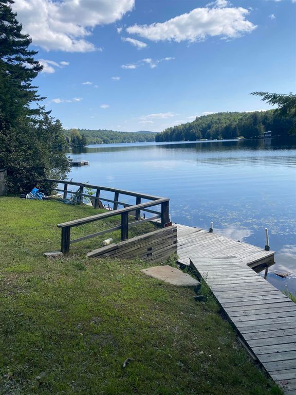 6 Gates Lane, Wilmington, VT 05363