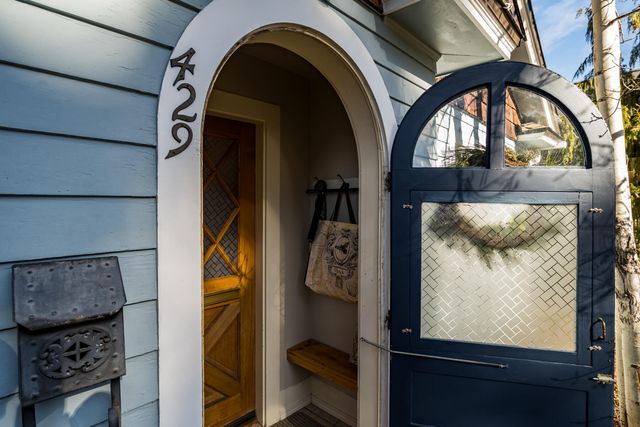 429 NW State Street, Bend, OR 97703