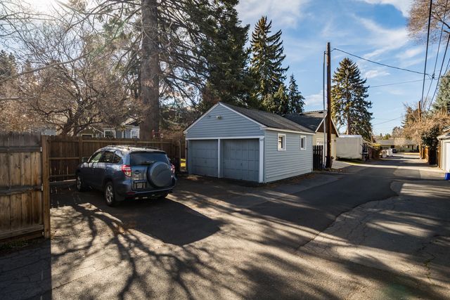 429 NW State Street, Bend, OR 97703