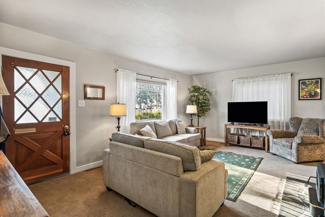 429 NW State Street, Bend, OR 97703