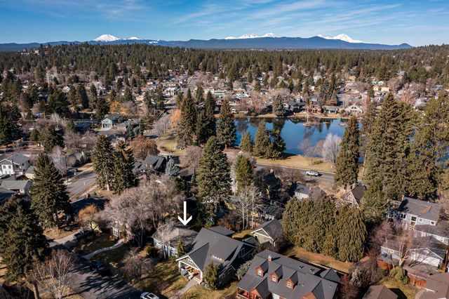 429 NW State Street, Bend, OR 97703