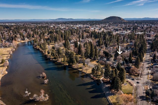 429 NW State Street, Bend, OR 97703