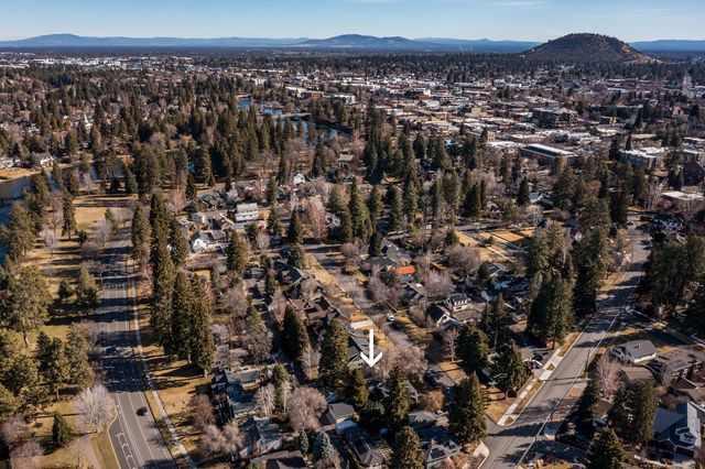 429 NW State Street, Bend, OR 97703