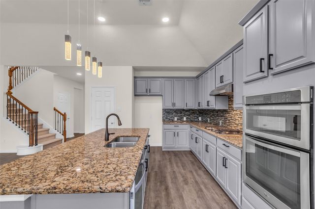 26226 Riley Glen Drive, Richmond, TX 77406