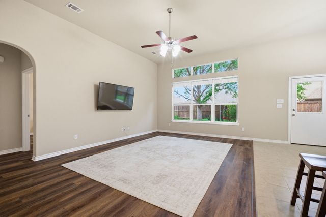 1308 Isabella Lane, Savannah, TX 76227