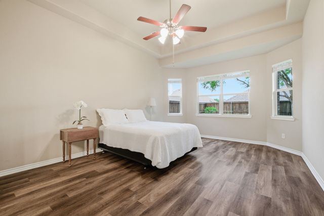 1308 Isabella Lane, Savannah, TX 76227