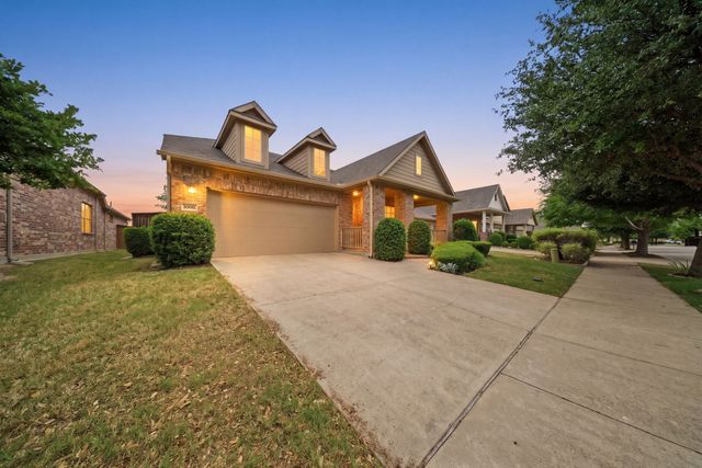 1308 Isabella Lane, Savannah, TX 76227