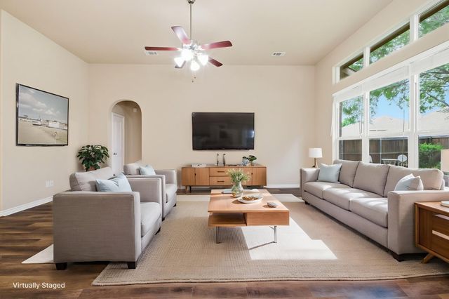 1308 Isabella Lane, Savannah, TX 76227