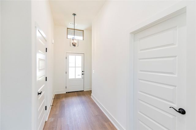 6602 SW High Meadow Boulevard, Bentonville, AR 72713