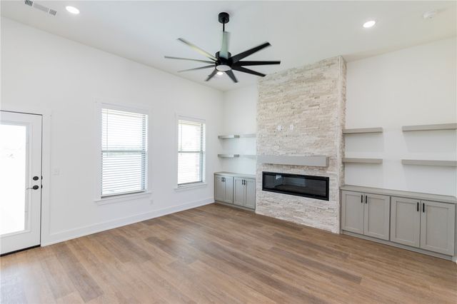 6602 SW High Meadow Boulevard, Bentonville, AR 72713