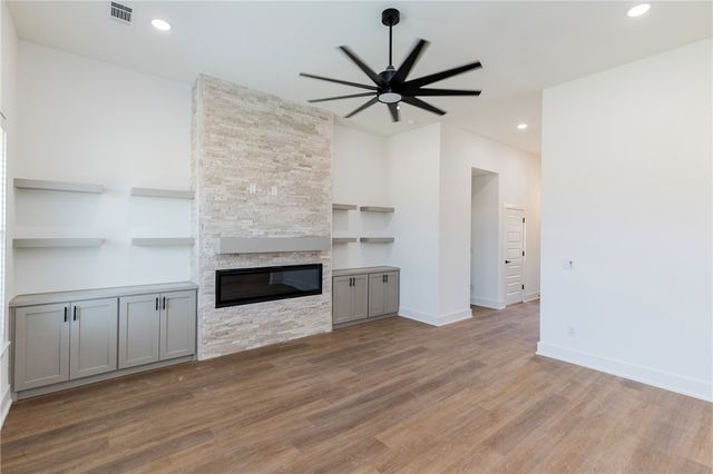 6602 SW High Meadow Boulevard, Bentonville, AR 72713