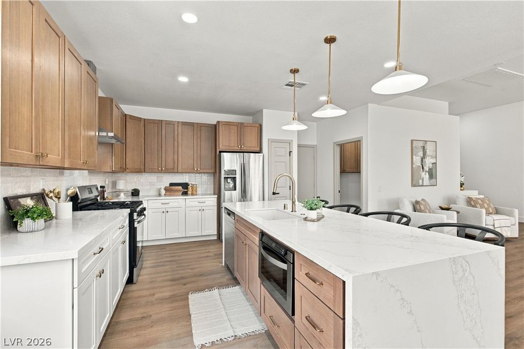 8725 Butterchurn Avenue, Las Vegas, NV 89143 — photo 4