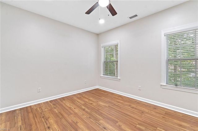 4229 Kenton LN, Virginia Beach, VA 23456