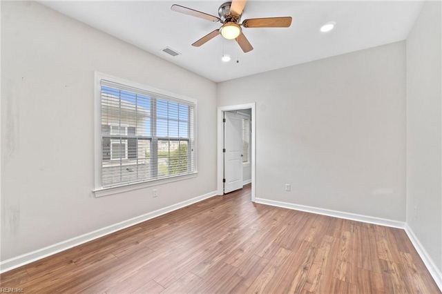 4229 Kenton LN, Virginia Beach, VA 23456