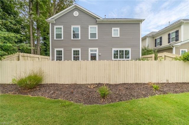 4229 Kenton LN, Virginia Beach, VA 23456