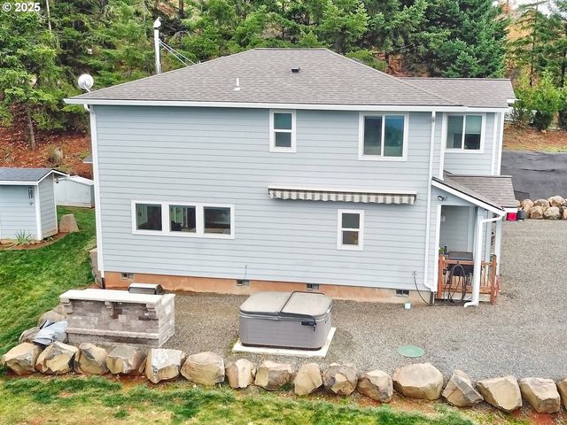 6015 Nw HIGH HEAVEN Rd, Mc Minnville, OR 97128