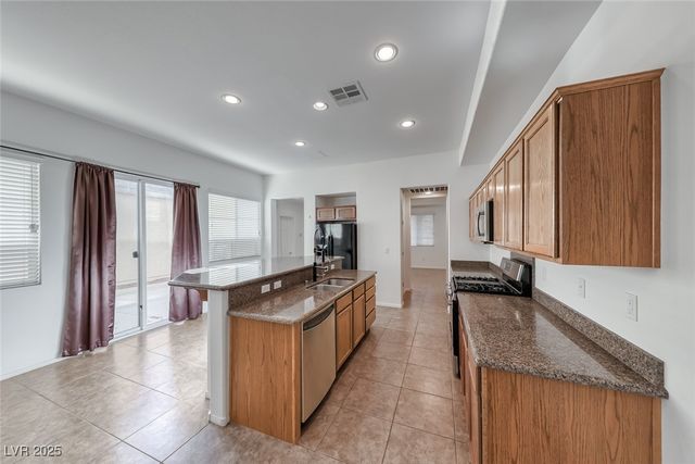 6534 Ditmars Street, Las Vegas, NV 89166