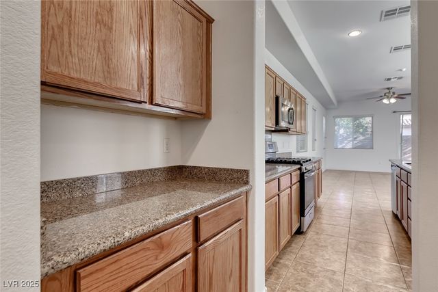 6534 Ditmars Street, Las Vegas, NV 89166