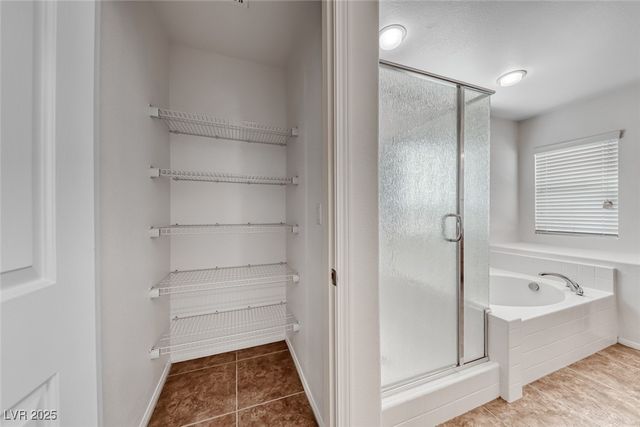 6534 Ditmars Street, Las Vegas, NV 89166