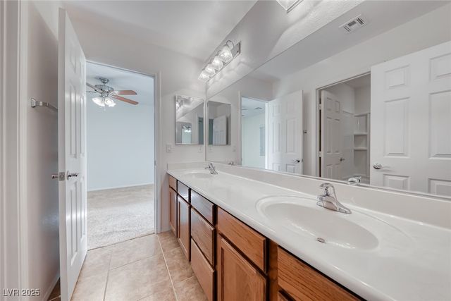 6534 Ditmars Street, Las Vegas, NV 89166