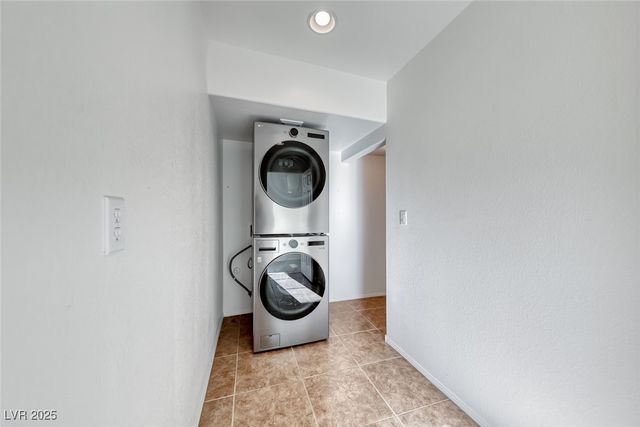 6534 Ditmars Street, Las Vegas, NV 89166