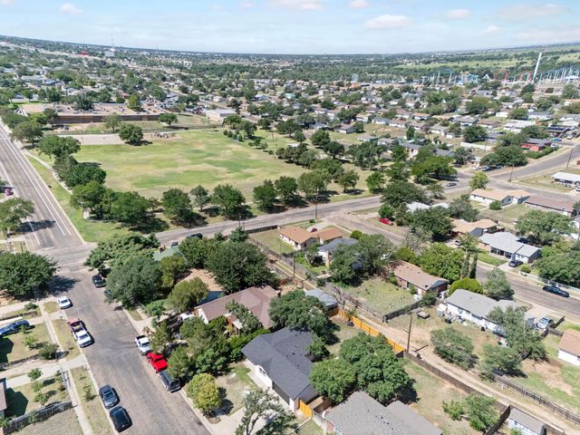 3107 Redwood Street, Amarillo, TX 79107