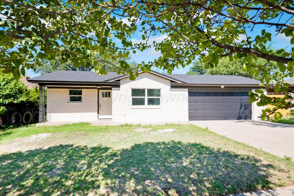 3107 Redwood Street, Amarillo, TX 79107