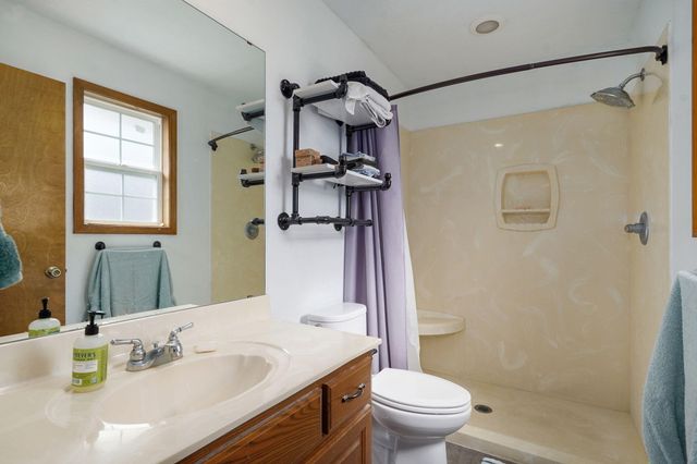 991 W Bates Drive, Nixa, MO 65714