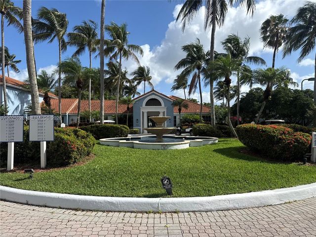 3131 Clint Moore Rd 107, Boca Raton, FL 33496