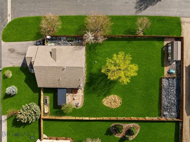102 W Tobiano Trail, Belgrade, MT 59714