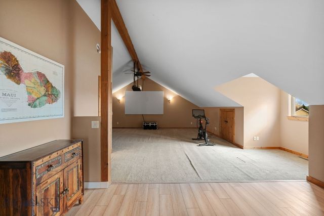 102 W Tobiano Trail, Belgrade, MT 59714