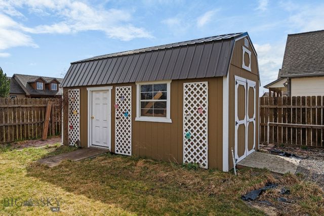 102 W Tobiano Trail, Belgrade, MT 59714