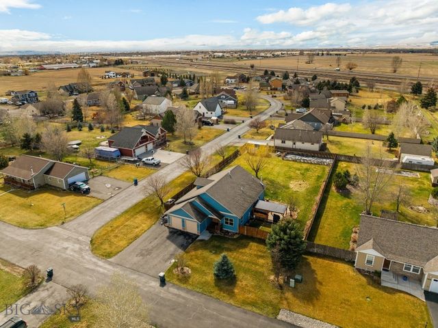 102 W Tobiano Trail, Belgrade, MT 59714