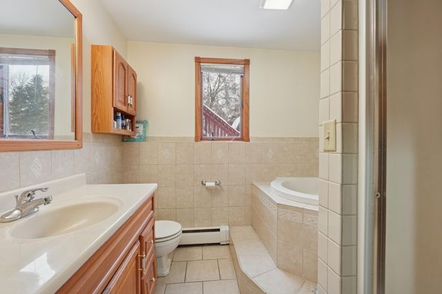 2233 Cedar Park Court SE, Rochester, MN 55904