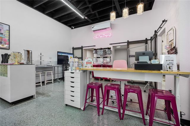 333 S Commercial St, Aransas Pass, TX 78336