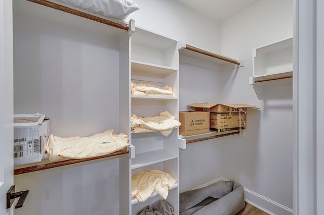 320 Woodside Trail, Waxahachie, TX 75165