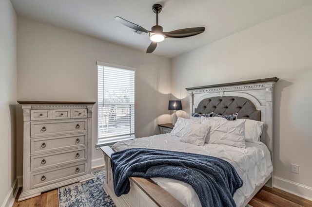 320 Woodside Trail, Waxahachie, TX 75165