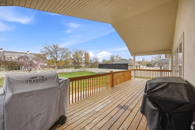 1854 W 75 S, Kaysville, UT 84037