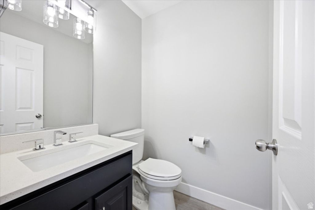 Image 14 of property listing at 1854 W 75 S, Kaysville, UT 84037