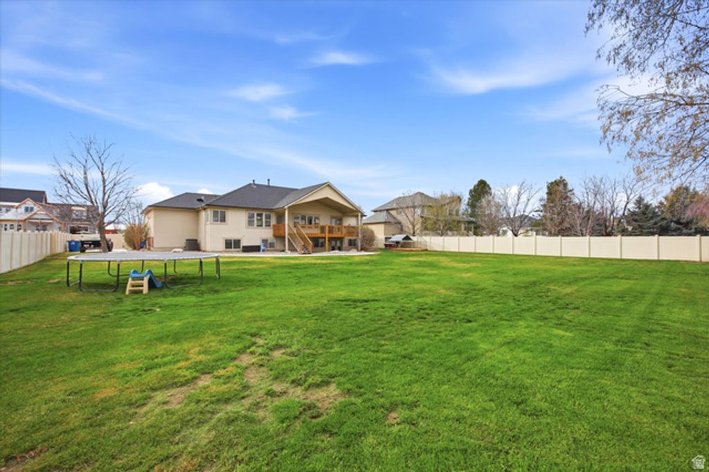 Image 28 of property listing at 1854 W 75 S, Kaysville, UT 84037
